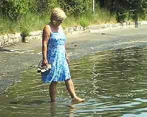 Carol at Alver Lake